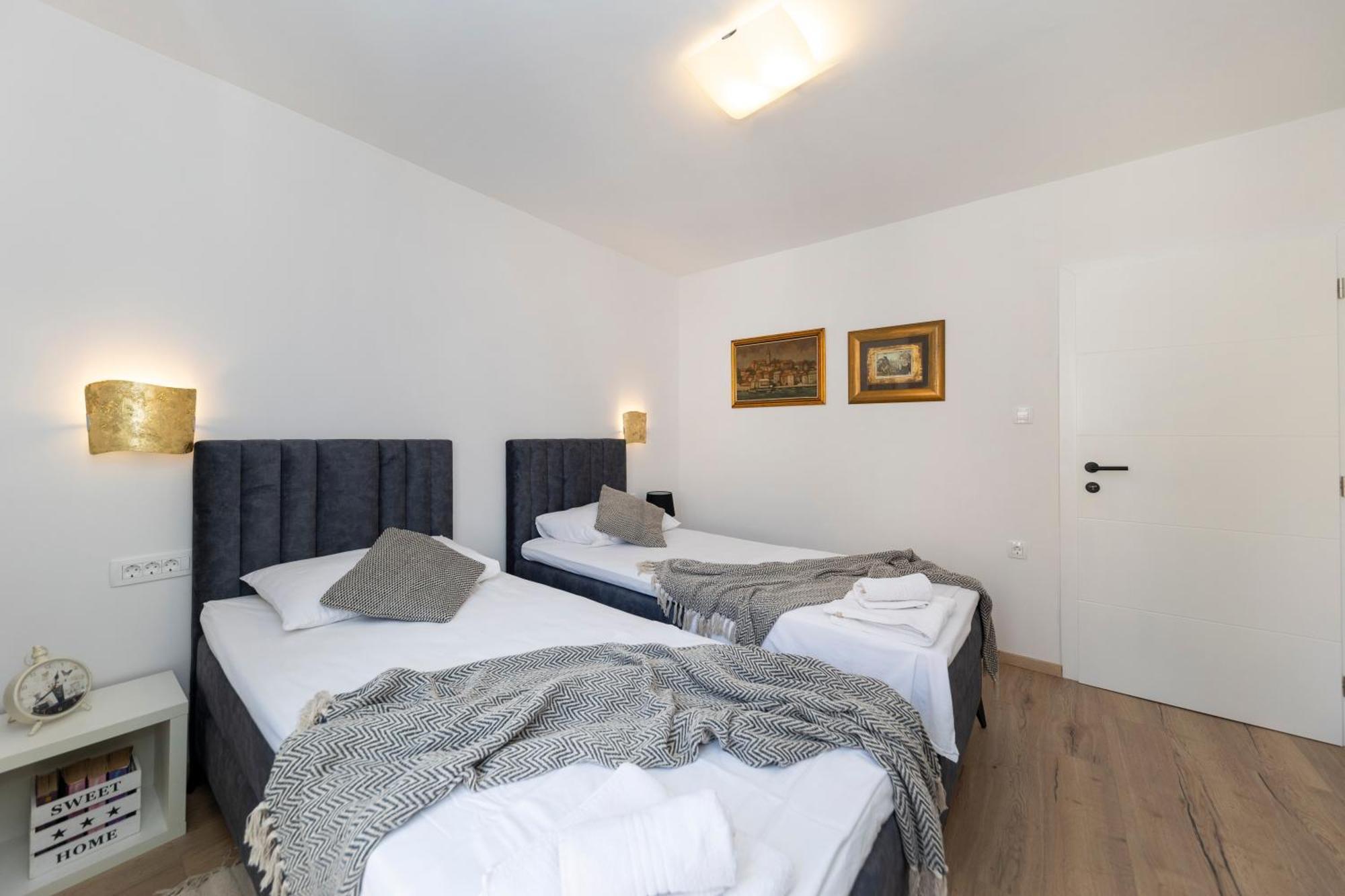 Dispetto Apartment In Old City Zadar Eksteriør billede